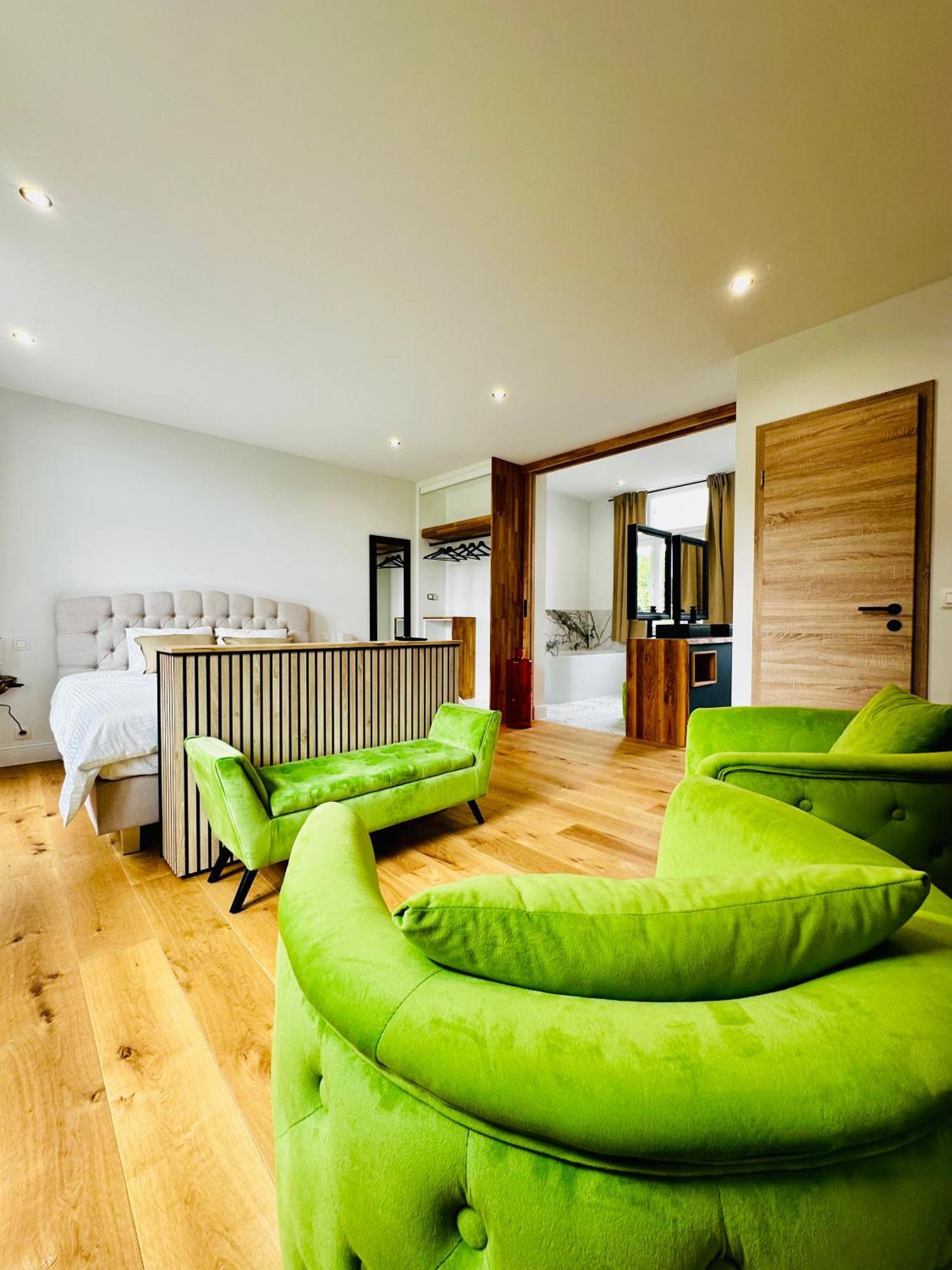 Suite De Luxe Au Chateau 105 Tinlot Esterno foto